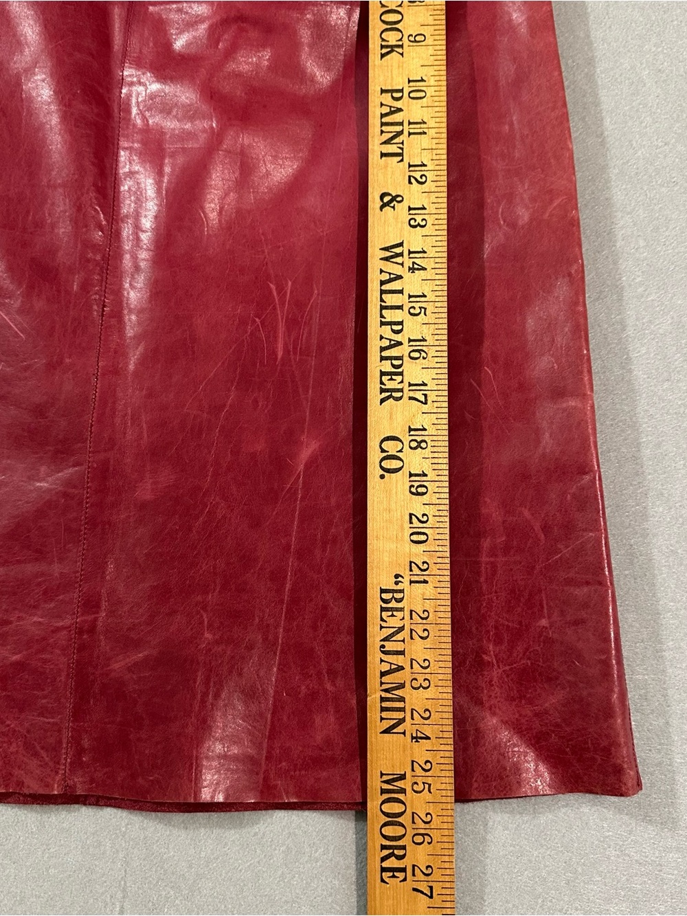 Banana Republic Burgundy Leather A-Line Skirt - Picture 3 of 9